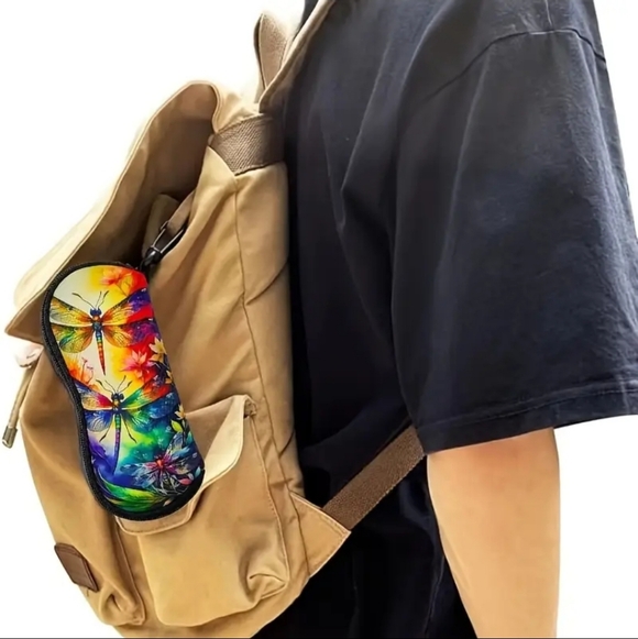 Dragonfly Soft Glasses Case - Picture 5 of 7